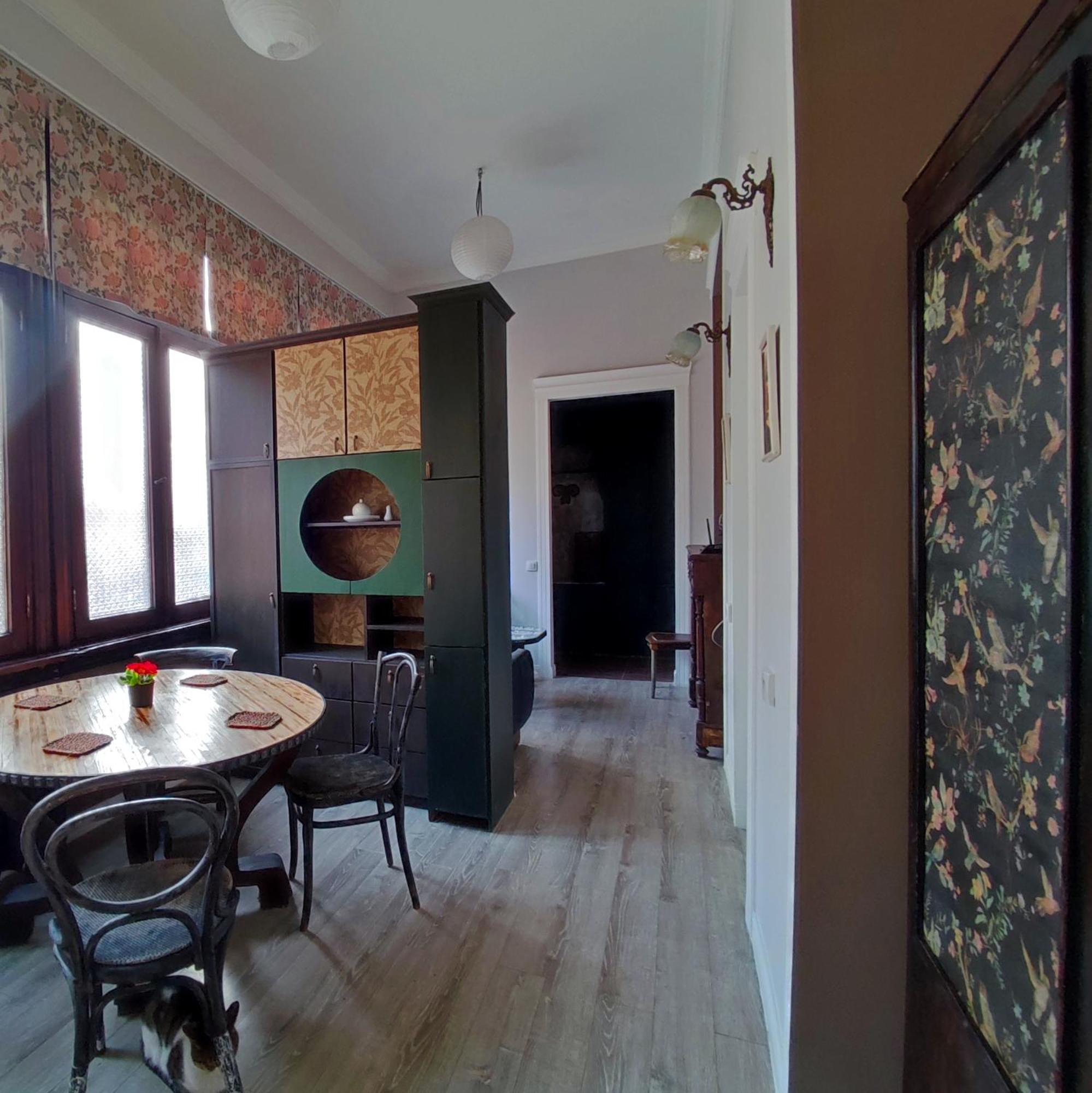 Hotel 9 Doors Tbilisi Esterno foto
